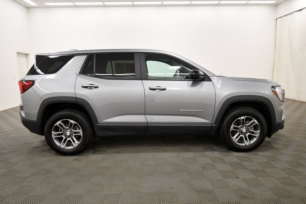 Used 2026 GMC Terrain Elevation AWD/4WD image 9