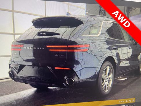 Certified 2025 Genesis GV70 3.5T Sport image 4