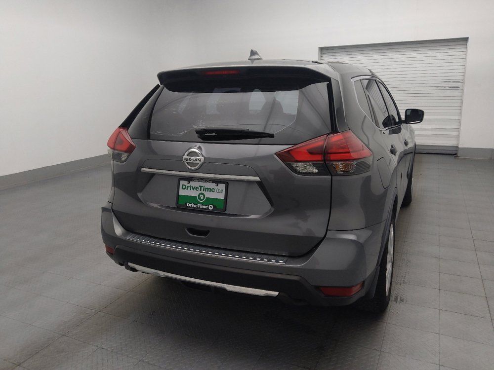 Used 2017 Nissan Rogue S FWD image 7