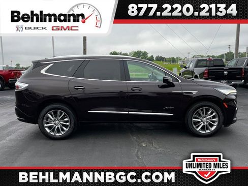 Used 2023 Buick Enclave Avenir w/ Avenir Technology Package image 1