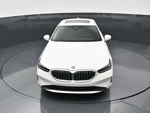 New 2026 BMW 530i w/ Convenience Package RWD image 15