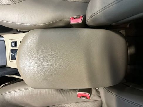 Used 2012 Toyota RAV4 Limited w/ Premium Plus Value Pkg AWD/4WD image 19