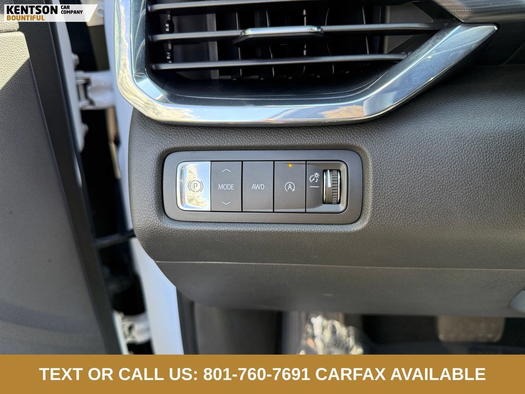 Used 2026 GMC Acadia Elevation w/ Elevation Premium Package AWD/4WD image 18
