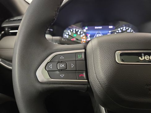 Certified 2023 Jeep Compass Limited w/ Sun and Sound Group AWD/4WD image 16
