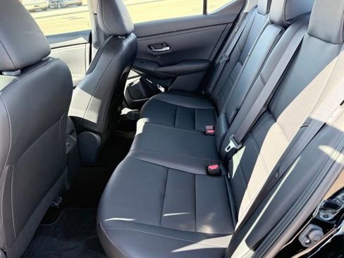 Certified 2024 Nissan Sentra SR w/ SR Premium Package image 17