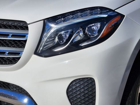 Certified 2018 Mercedes-Benz GLS 450 4MATIC image 8