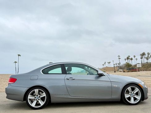 Used 2008 BMW 335i Coupe w/ Sport Pkg image 5