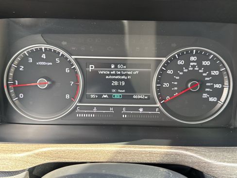 Used 2022 Kia Sorento EX w/ Panoramic Sunroof Package FWD image 15