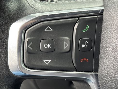 Used 2024 RAM 1500 Laramie image 24