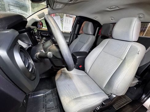 Used 2021 Toyota Tacoma SR w/ SX Package AWD/4WD image 20