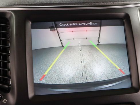 Used 2021 Jeep Cherokee Latitude Lux w/ Sun & Sound Group image 18