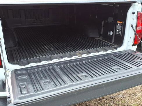 Used 2018 Chevrolet Colorado LT w/ LT Convenience Package image 26