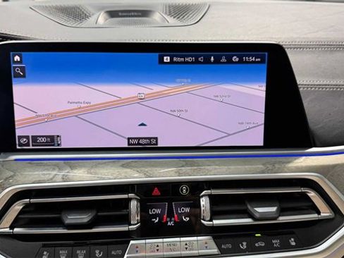 Used 2019 BMW X5 xDrive40i w/ M Sport Package image 27