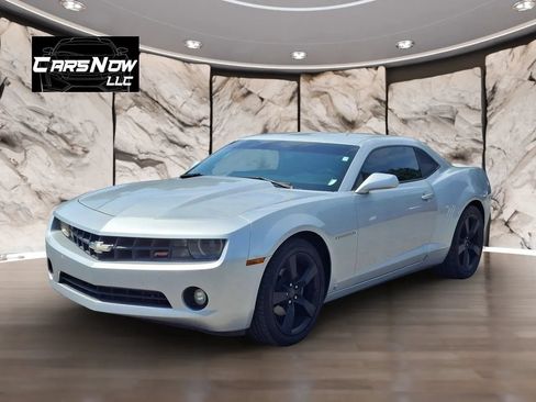 Used 2010 Chevrolet Camaro LT w/ RS Package RWD image 3
