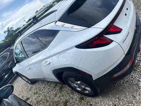 Used 2024 Hyundai Tucson SEL FWD image 8