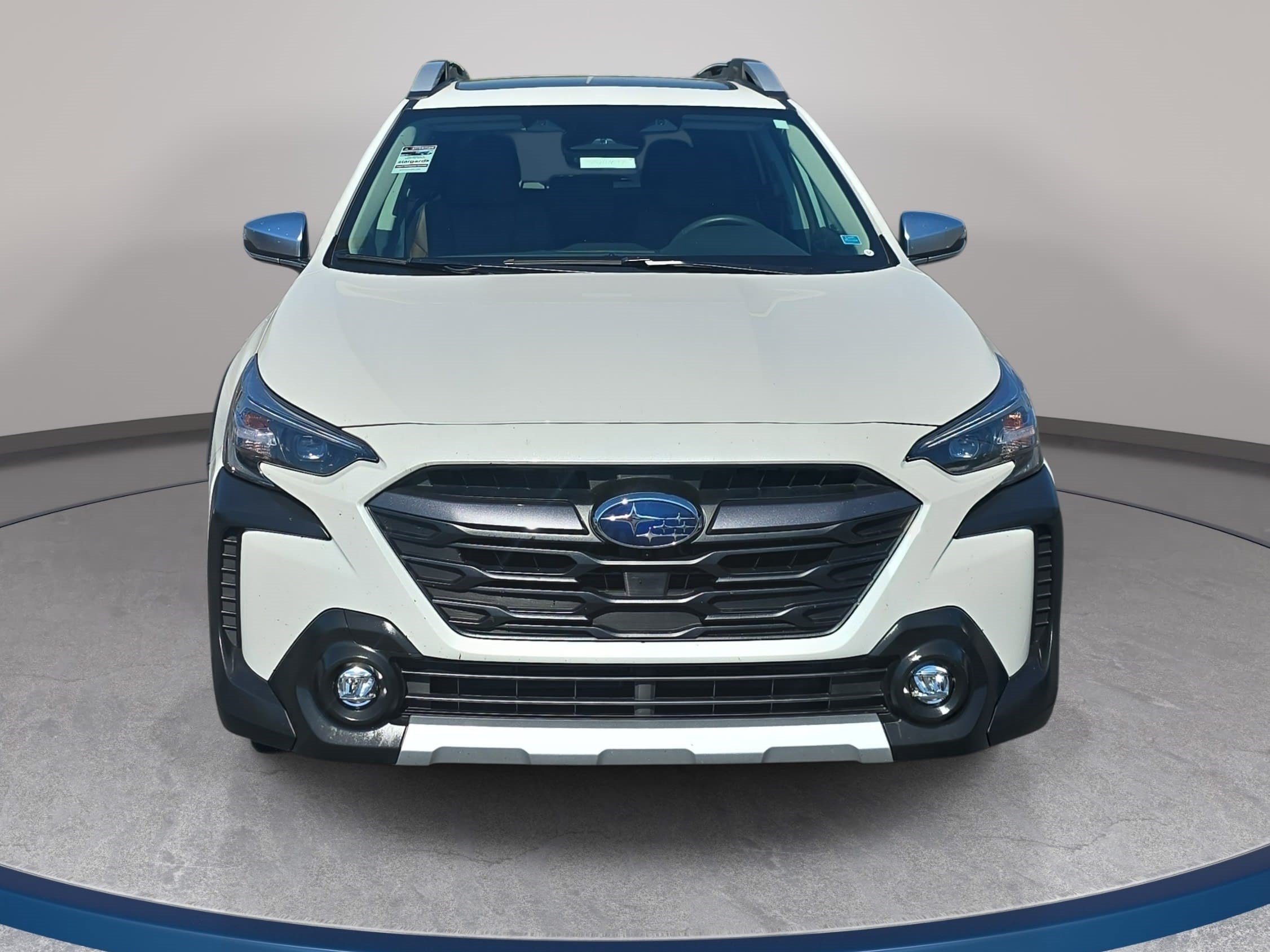 Used 2025 Subaru Outback Touring XT AWD/4WD image 2