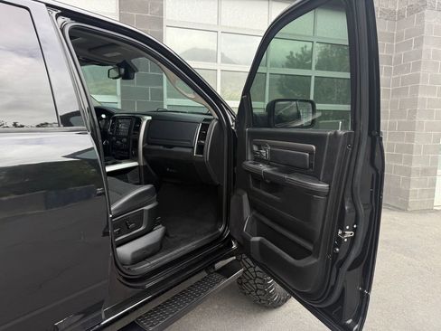 Used 2018 RAM 2500 Laramie w/ Sport Appearance Group AWD/4WD image 42