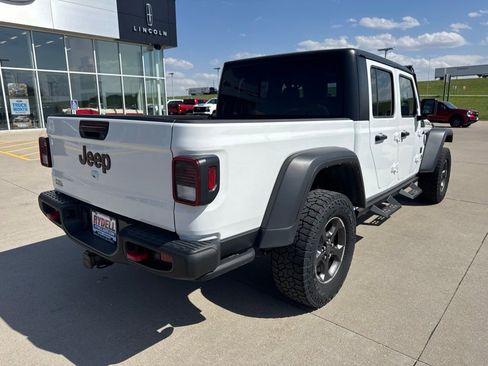 Used 2022 Jeep Gladiator Rubicon w/ Cold Weather Group AWD/4WD image 29