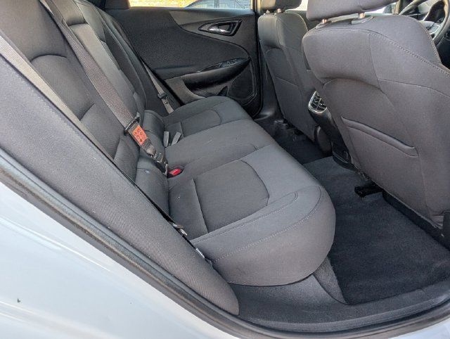 Used 2023 Chevrolet Malibu LT w/ Driver Confidence Package FWD image 21
