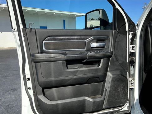 Used 2024 RAM 2500 Big Horn image 18