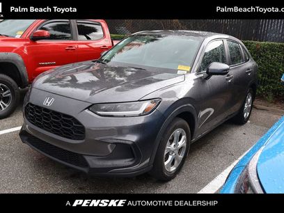 Used 2025 Honda HR-V LX