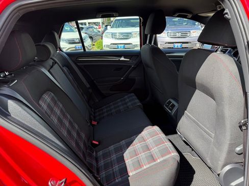 Used 2016 Volkswagen GTI S FWD image 17