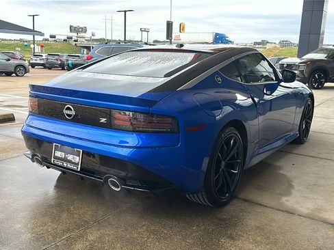 Used 2024 Nissan Z Performance w/ Floor Mat Package image 8