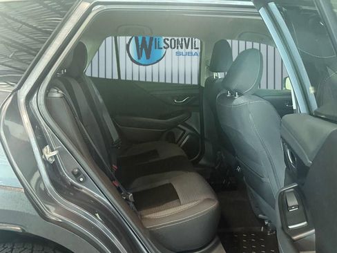 Used 2025 Subaru Outback Premium AWD/4WD image 7