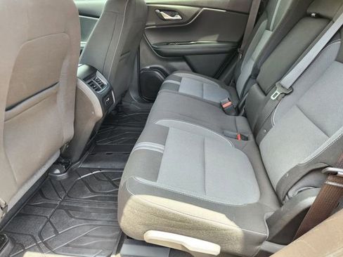 Used 2024 Chevrolet Blazer LT w/ Convenience Package FWD image 30