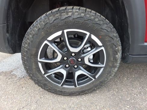 Used 2025 Jeep Compass Trailhawk image 68