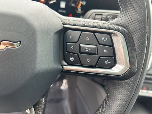 Used 2025 Ford Mustang GT Premium RWD image 17