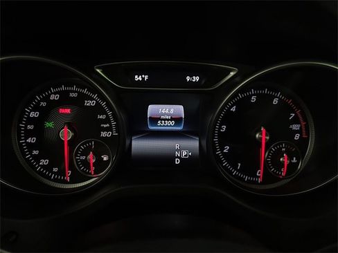 Used 2018 Mercedes-Benz GLA 250 image 12