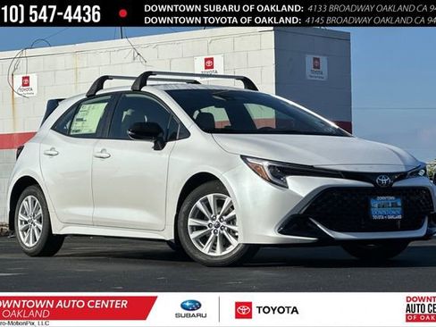 Used 2026 Toyota Corolla SE image 1