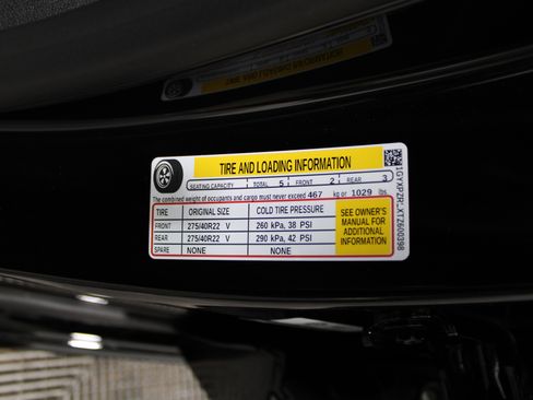 New 2026 Cadillac Lyriq V image 42