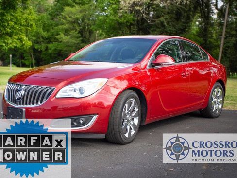 Used 2015 Buick Regal Premium w/ Experience Buick Package FWD image 1