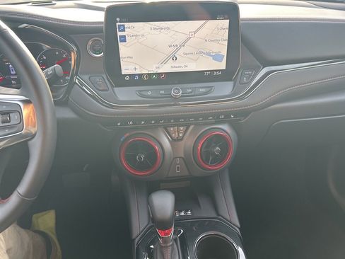 Used 2025 Chevrolet Blazer RS image 24