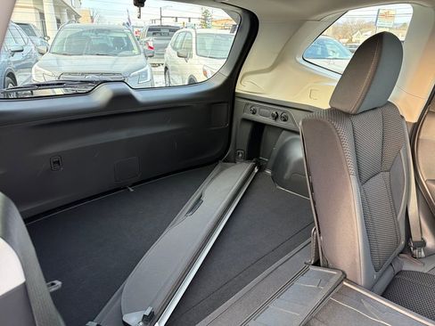 Used 2023 Subaru Forester Premium image 34
