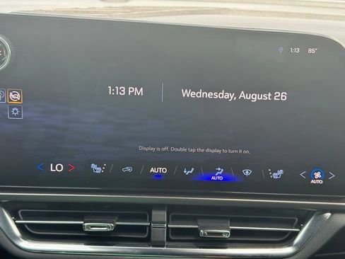 Used 2025 Chevrolet Equinox EV LT w/ Comfort Package FWD image 30