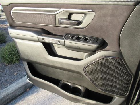 Used 2025 RAM 1500 RHO w/ Bed Utility Group image 27