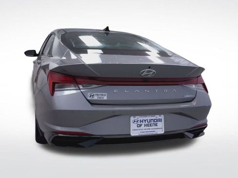 Used 2023 Hyundai Elantra Limited image 22