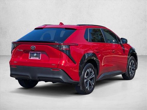 Used 2025 Toyota bZ4X AWD image 5