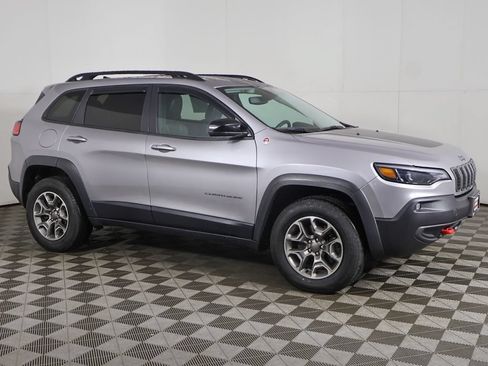 Used 2022 Jeep Cherokee Trailhawk AWD/4WD image 12