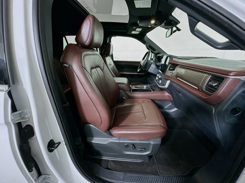 Used 2022 Ford Expedition Max Limited RWD image 35