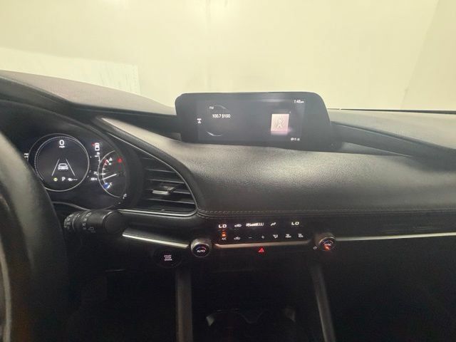 Used 2024 MAZDA MAZDA3 s FWD image 18