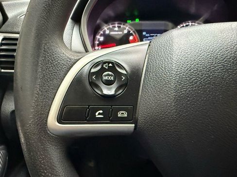 Used 2020 Mitsubishi Eclipse Cross ES image 12