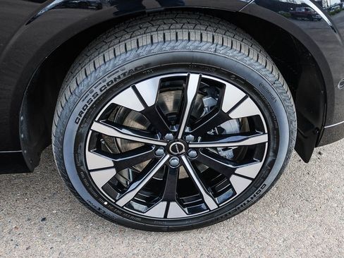 New 2026 Volvo XC60 T8 Plus w/ Protection Package Premier image 14