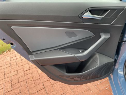 New 2026 Volkswagen Jetta SE FWD image 10