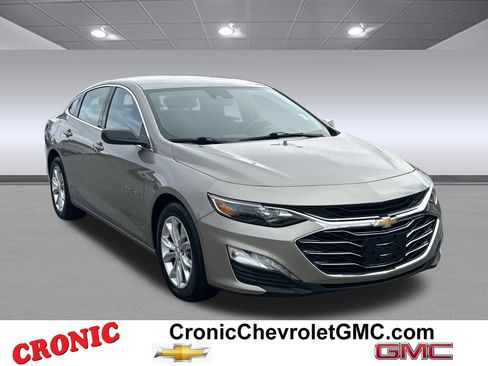 Used 2024 Chevrolet Malibu LT image 1