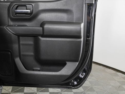 Used 2023 Chevrolet Silverado 1500 Custom AWD/4WD image 43