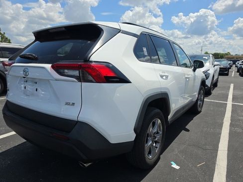Used 2023 Toyota RAV4 XLE w/ Convenience Package FWD image 17